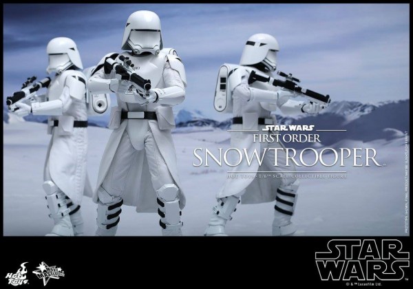 Hot-Toys-First-Order-Snowtrooper