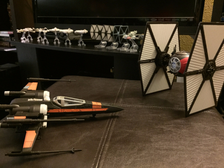 New Star Wars modeling kits of Poe's X-Wing and Tie Fighter