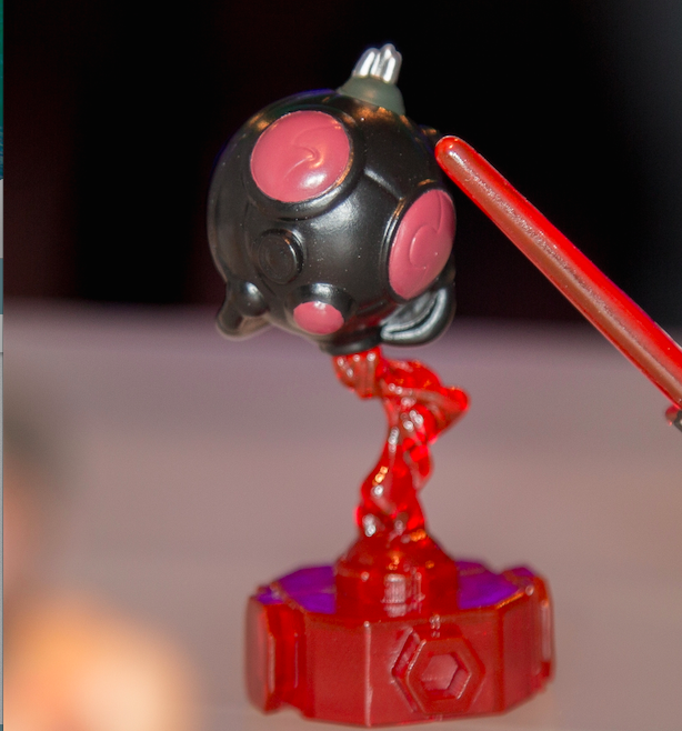 Hasbro reveals more 2016 Black Series figures with new interrogator droid