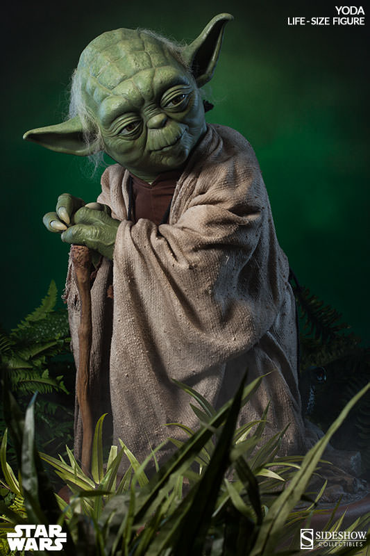 star-wars-yoda-life-size-figure-5