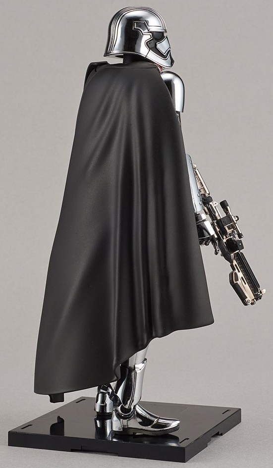 1/12th Captain Phasma Character Model Kit 6