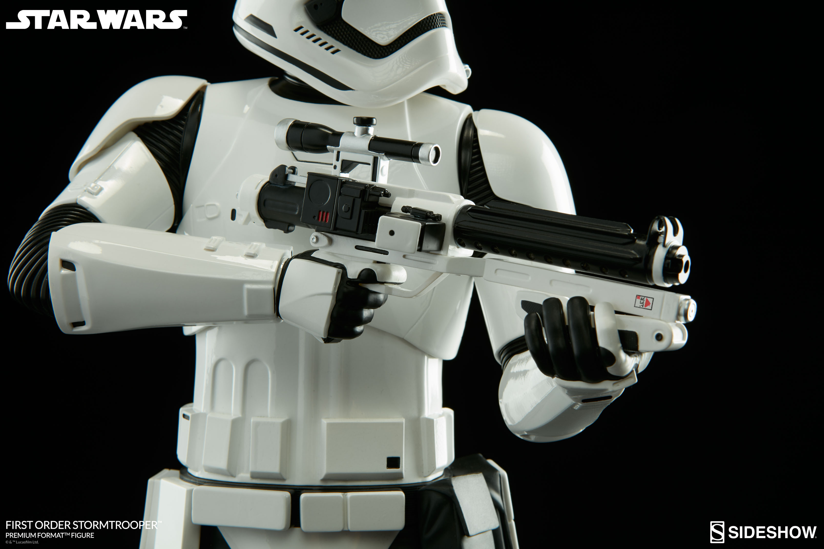 First-order-stormtrooper-premium-format-05