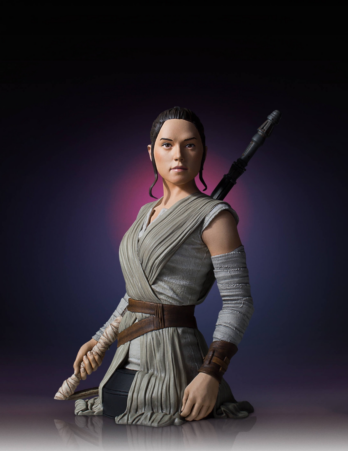 GG Rey mini bust 2