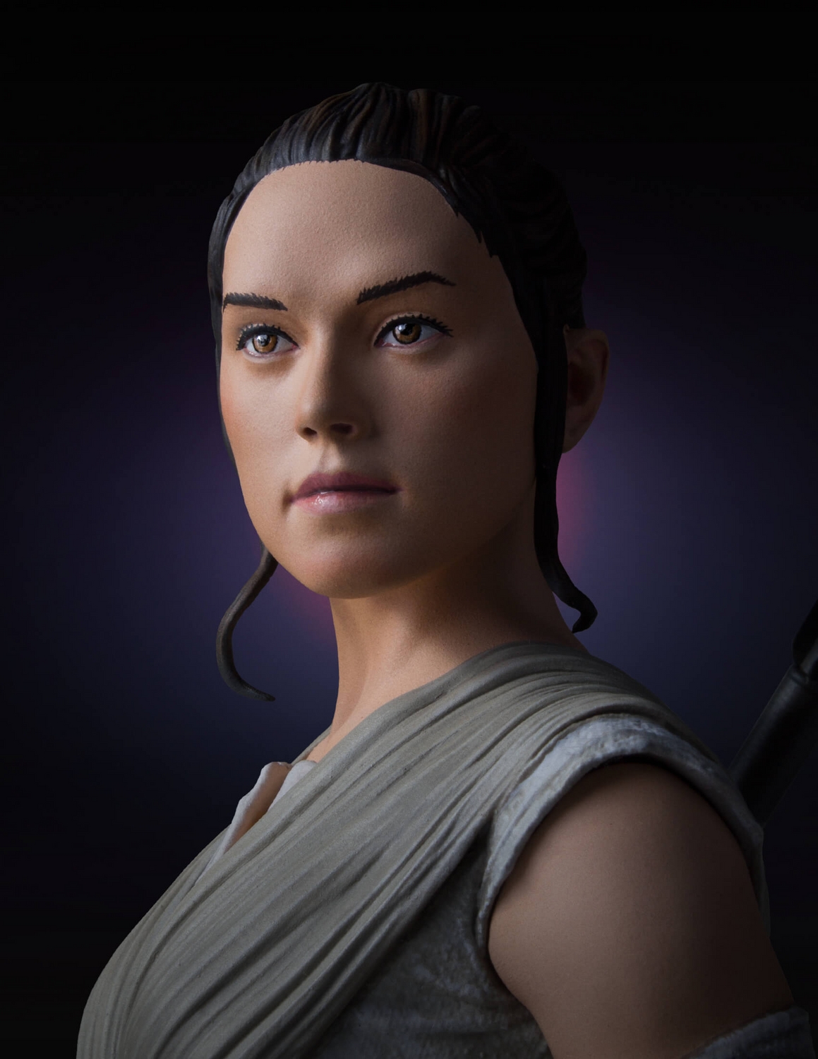 GG Rey mini bust 7