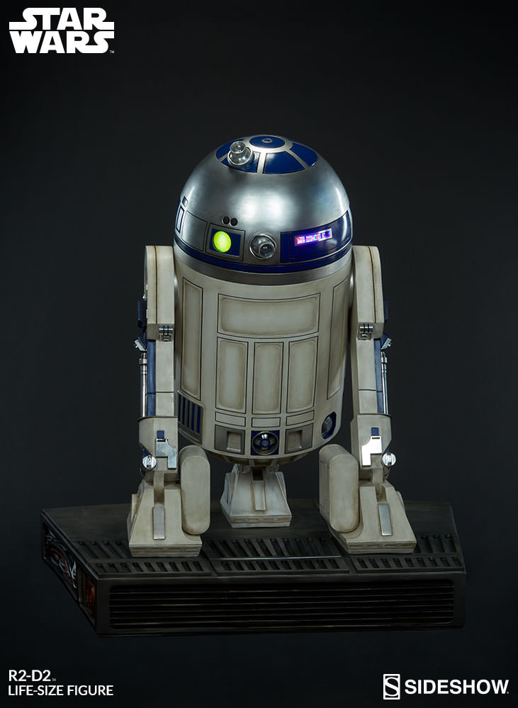 R2-D2-life-size-figure-06