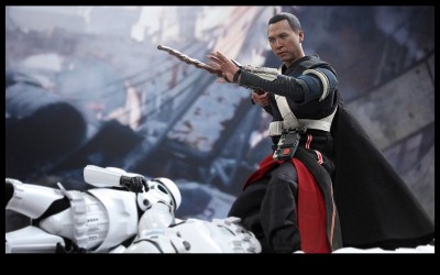 New Rogue One 1/6th scale Chirrut Imwe figure from Hot Toys Revealed