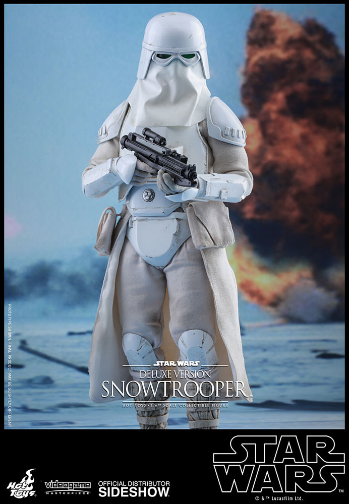 Star-Wars-Battlefront-Snowtrooper-Deluxe-figure-07