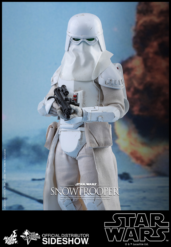 The-Empire-Strikes-Back-Snowtrooper-figure-03