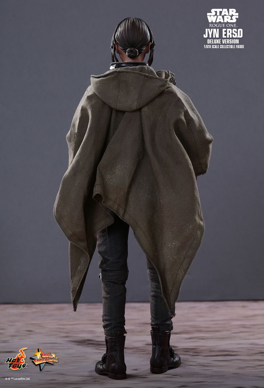 RO-Jyn-Erso-deluxe-1/6th-scale-figure-05