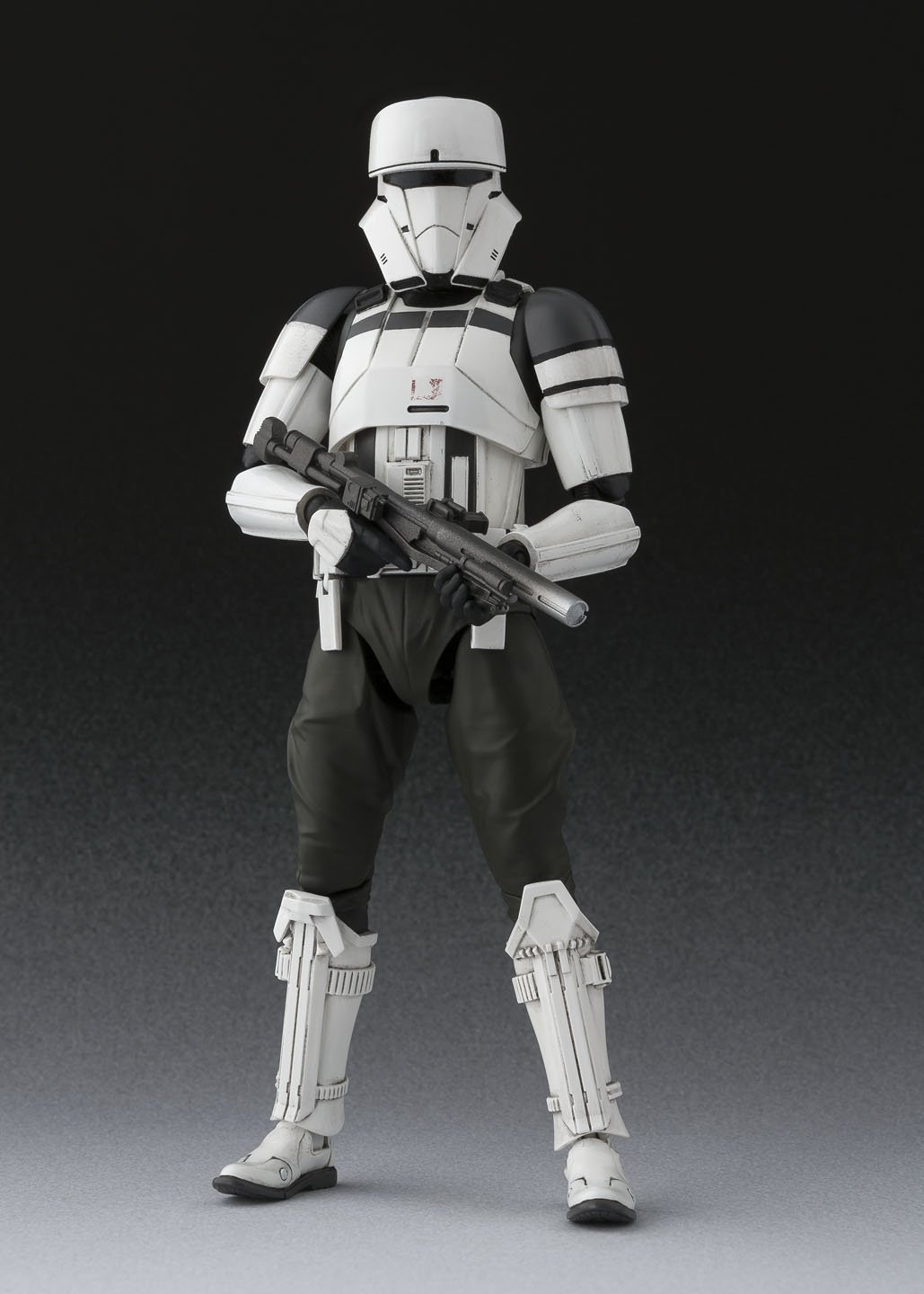 RO S.H.Figuarts Hover Tank Commander figure 1