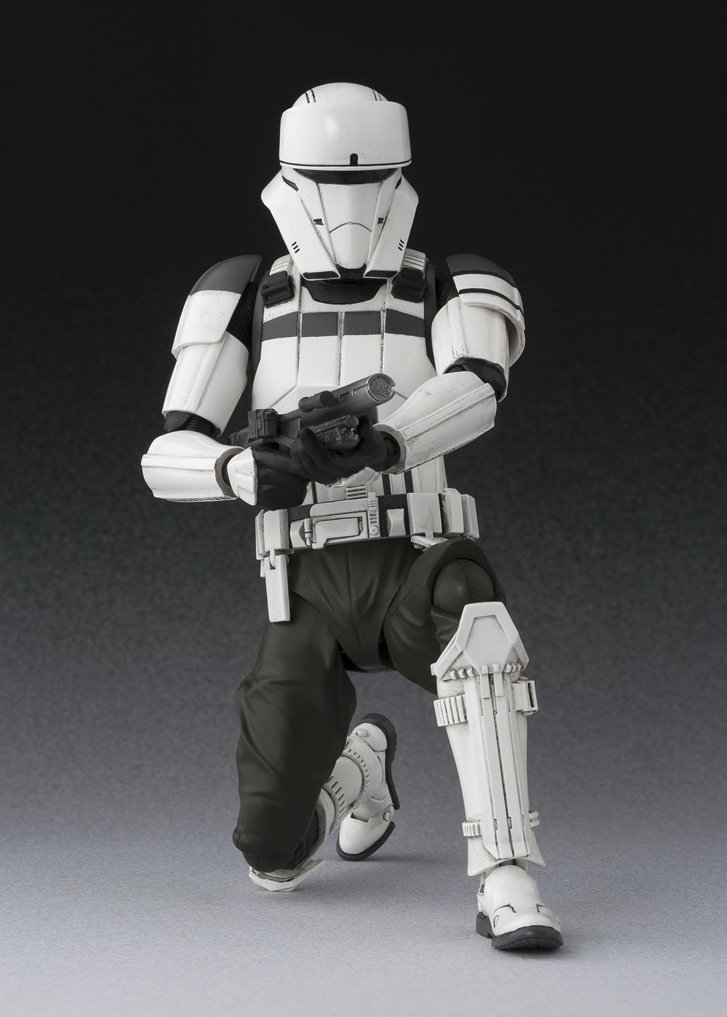 RO S.H.Figuarts Hover Tank Commander figure 4