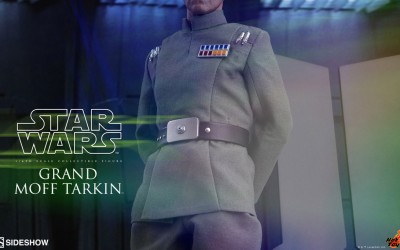 New Grand Moff Tarkin 1/6th scale Figure from Hot Toys coming soon!