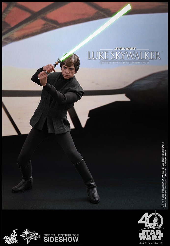 Luke-Skywalker-sixth-scale-Figure-04