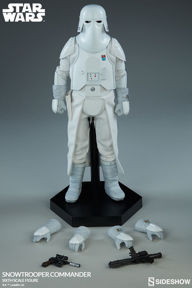 Snowtrooper-commander-sixth-scale-figure-08