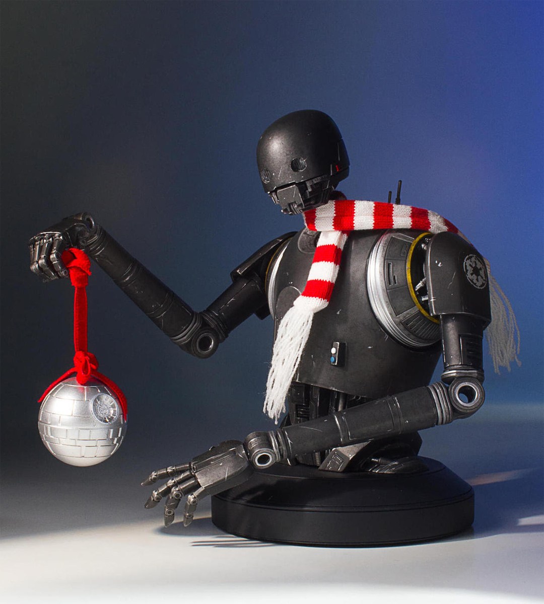 RO K-2SO Holiday Mini Bust 3