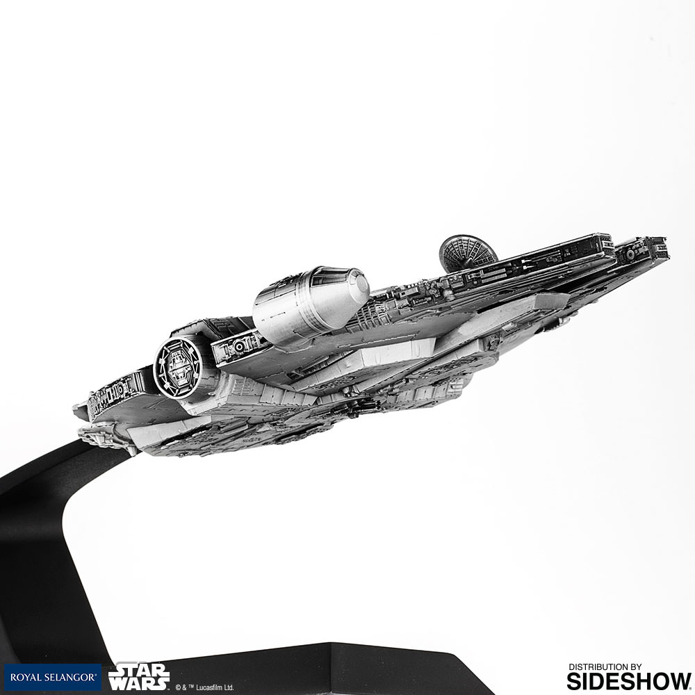 SW Millennium Falcon Pewter Collectable Statue 5