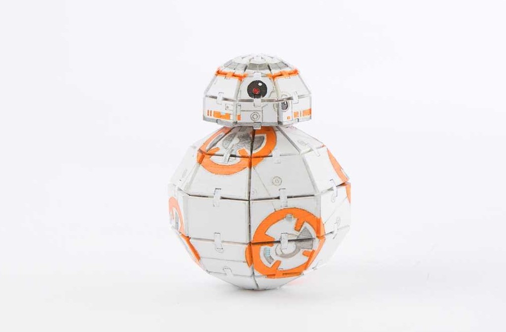 TLJ BB-8 Deluxe Book and 3D Wood Model Set 2