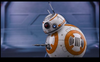 New Last Jedi 1/6th Scale Droid Figures revealed!