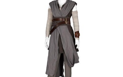 New Last Jedi Rey Crait Ensemble available for pre-order on Anovos.com