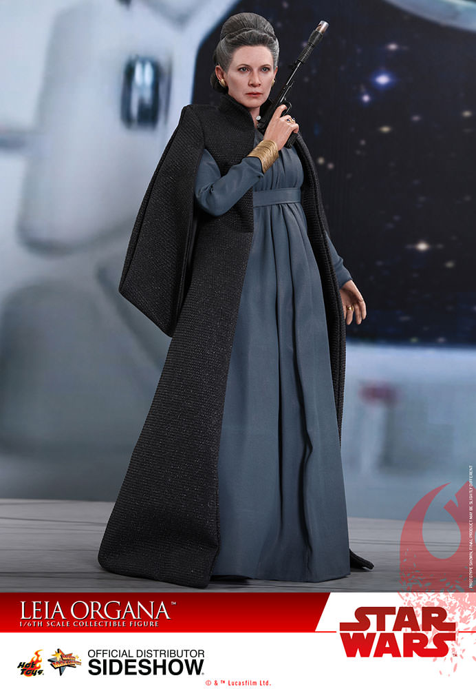 TLJ-Leia-Organa-sixth-scale-figure-05