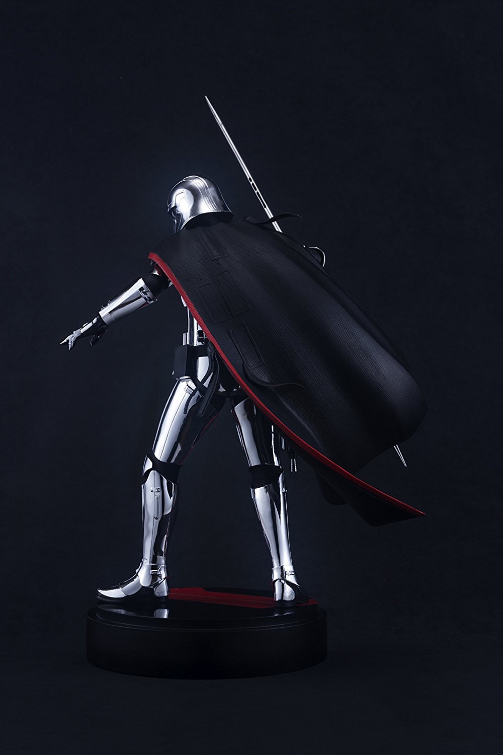 TLJ Captain Phasma ARTFX Statue 4