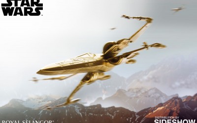 New Star Wars Gilt X-Wing Fighter now available for pre-order!