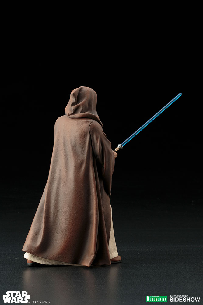 ANH-Obi-Wan-Kenobi-statue-05