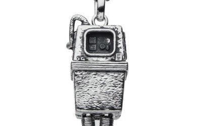New Star Wars Gonk Droid Necklace available for pre-order!