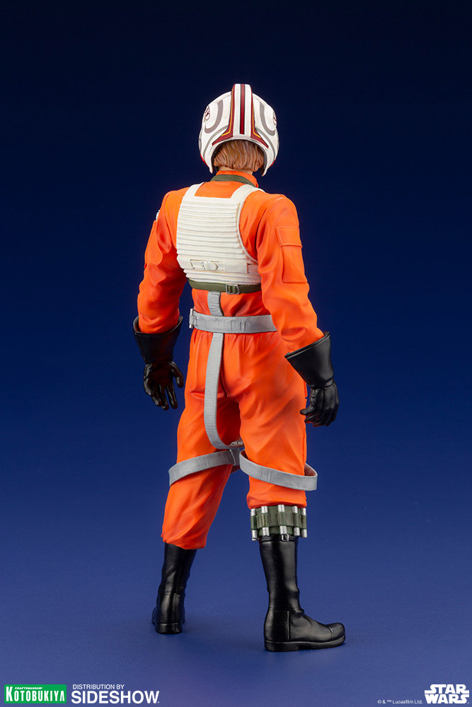 ANH-Luke-Skywalker-x-wing-pilot-06