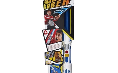 New Star Wars Scream Lightsaber Electronic Role-Play Toy available!
