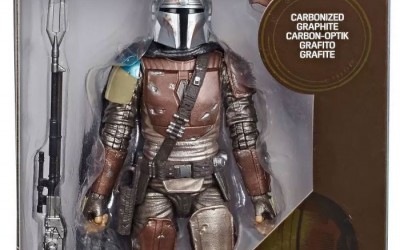 New The Mandalorian Black Series Carbonized Figure available!
