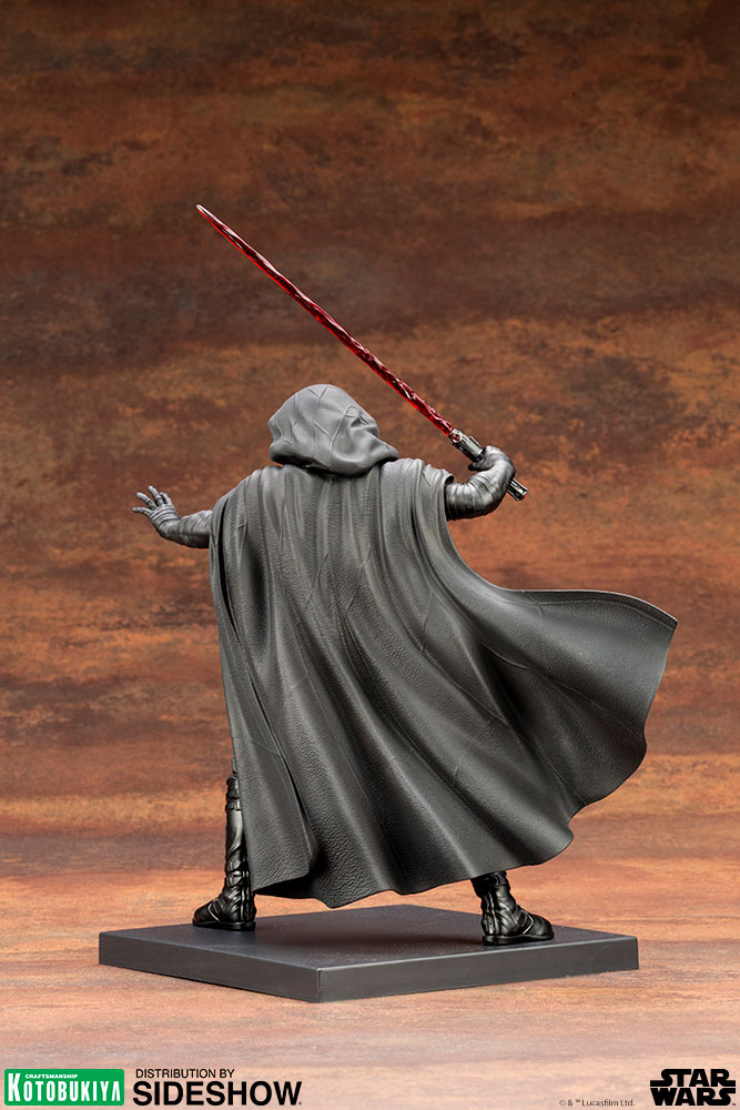 kylo-ren-ARTFX+-Statue-04