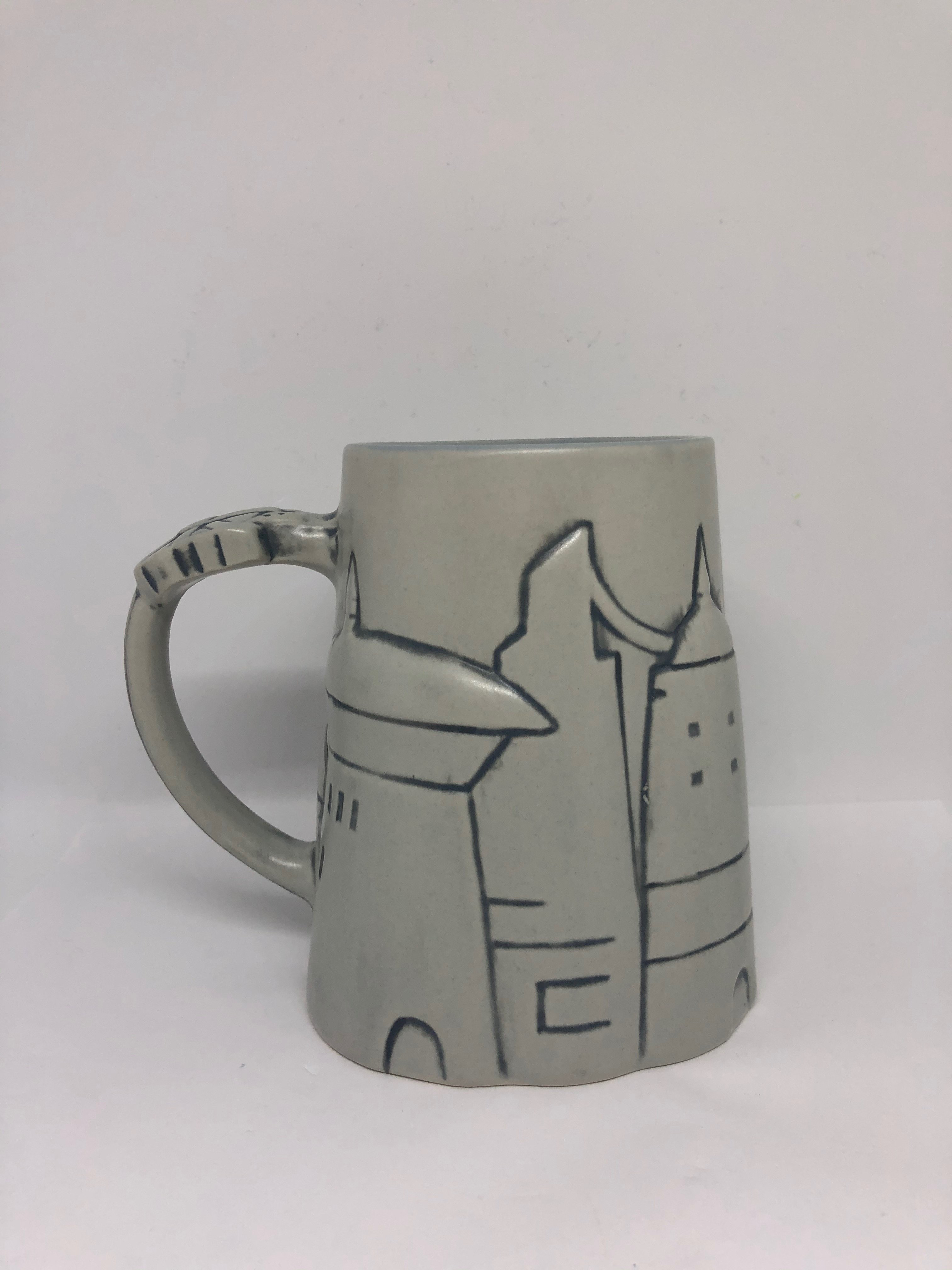 SWGE Black Spire Outpost R2-D2 Coffee Mug 2