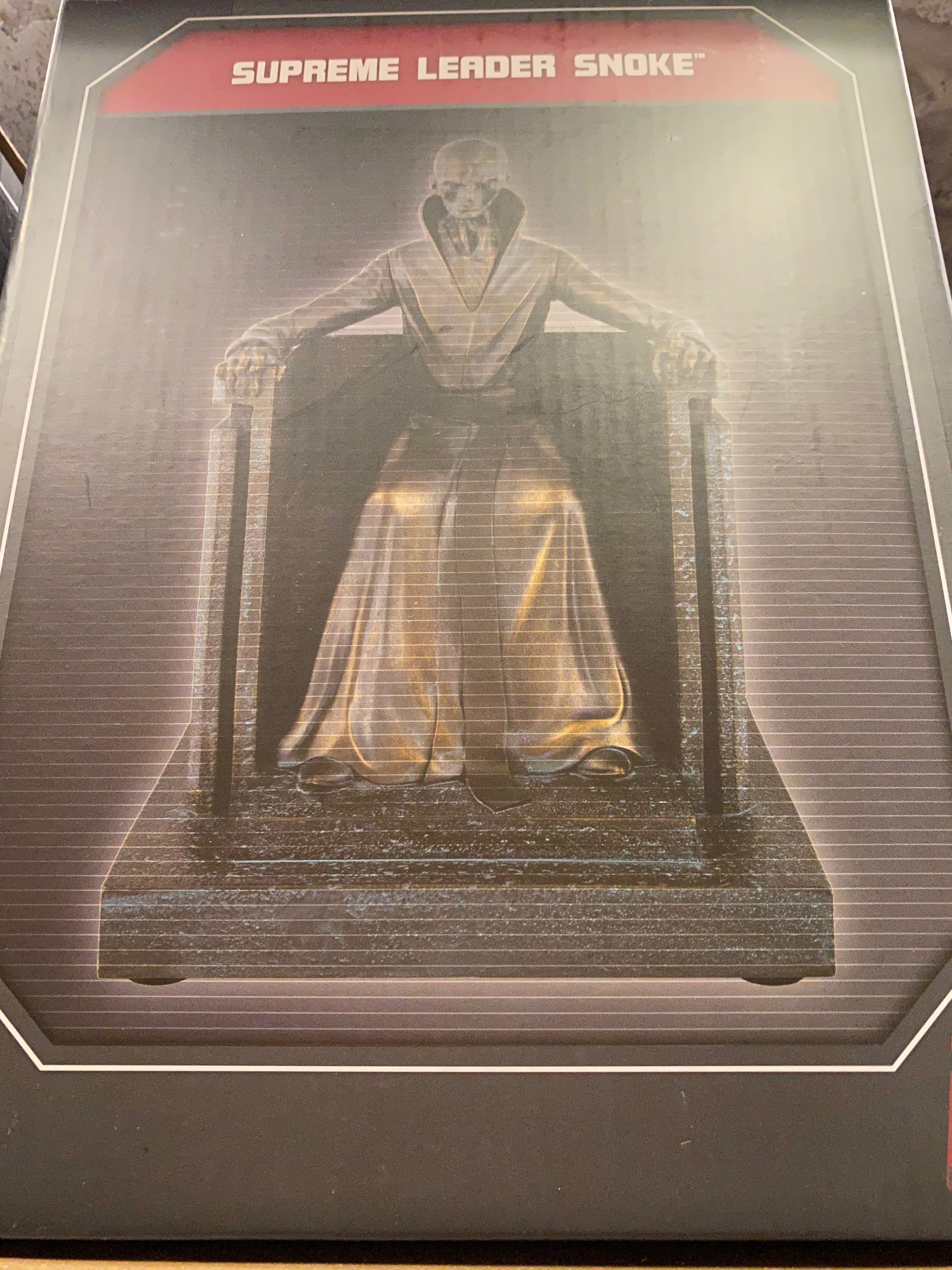 SWGE (TFA) Supreme Leader Snoke Statue Figurine 1