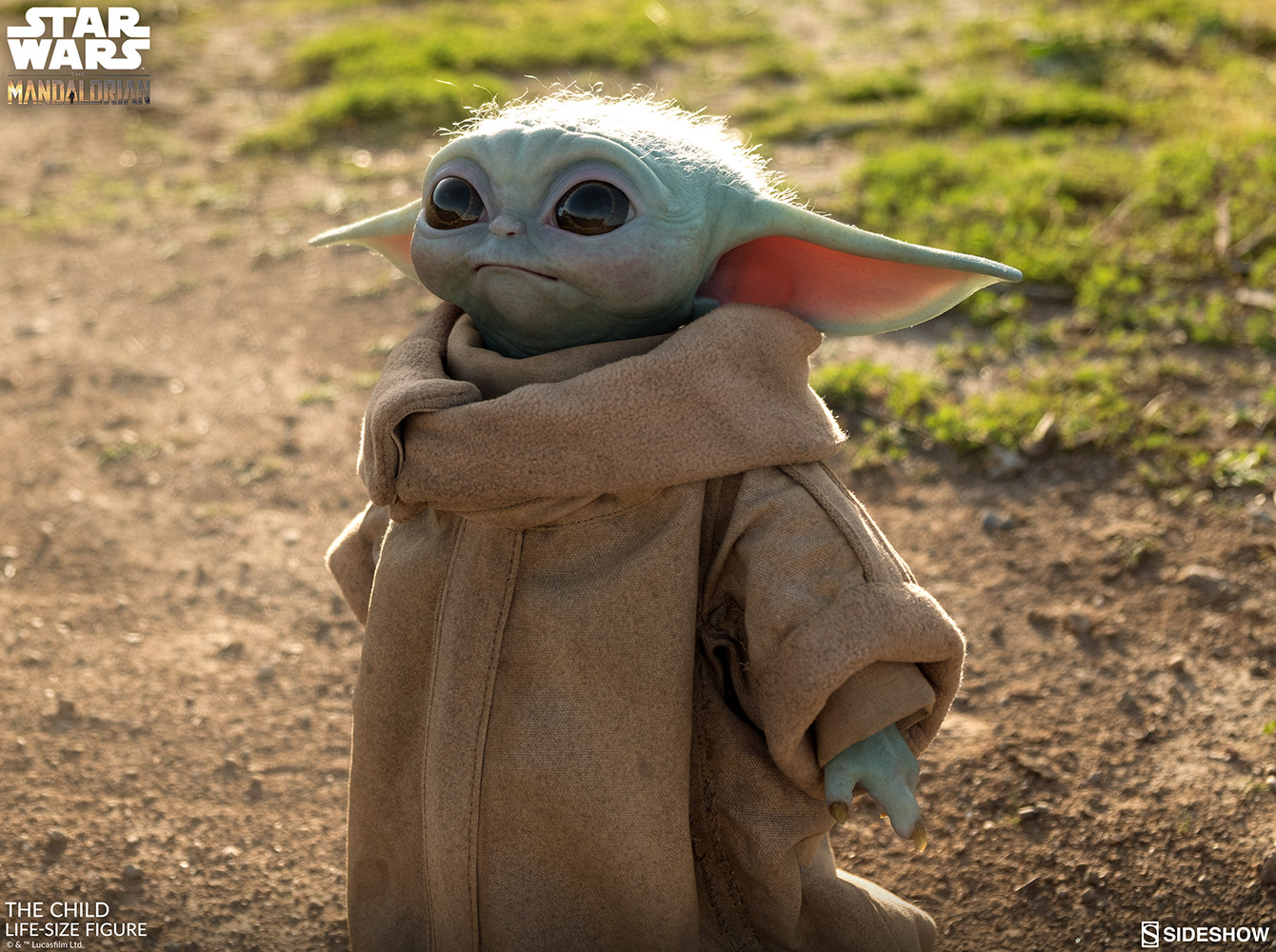 TM Baby Yoda (The Child) Life-Sized Figure 2