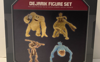 New Galaxy's Edge Dejarik Figure Set available now!