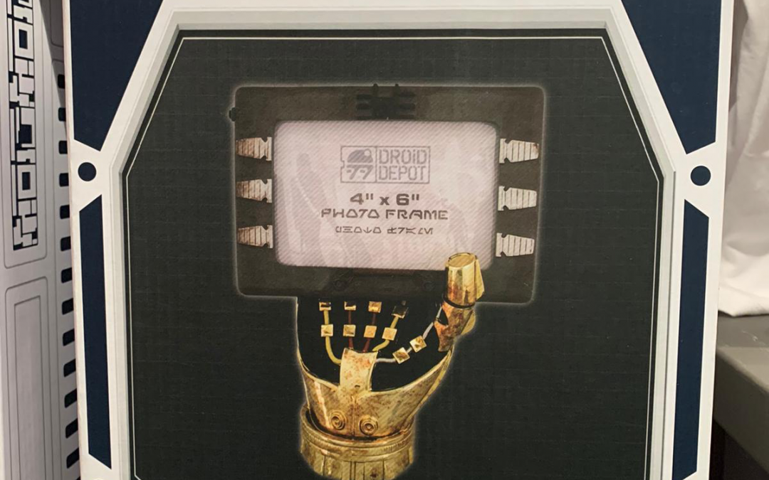 New Galaxy's Edge Protocol Droid Hand Photo Frame available!