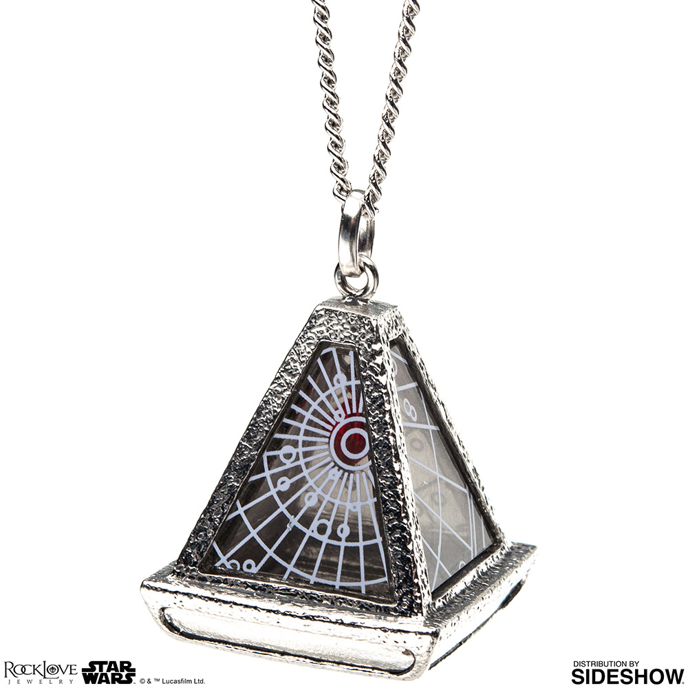 TROS Sith Wayfinder Necklace 4