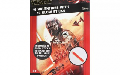 New Rise of Skywalker Valentine Cards With Glow Sticks Set available!