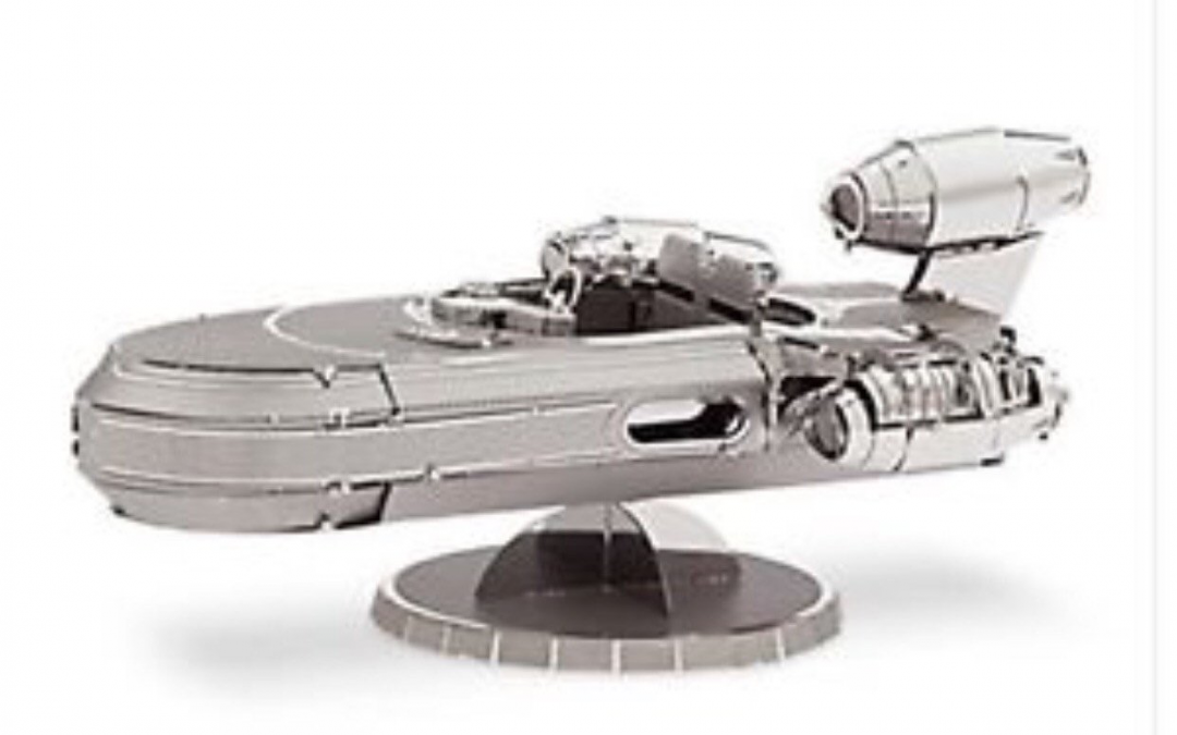 New A New Hope Landspeeder Metal Model Kit available!