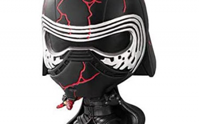 New Rise of Skywalker Kylo Ren Capchara Mini Figure available!