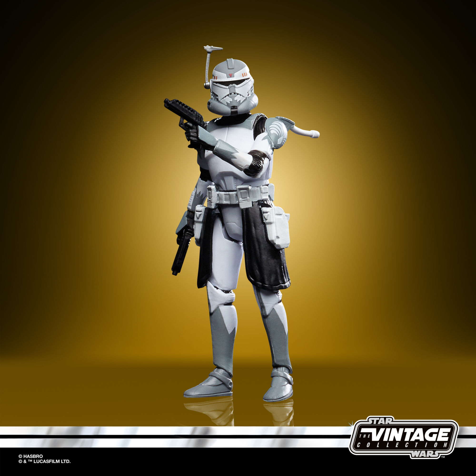 SWTC Clone Commander Wolffe Vintage Figure 3