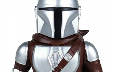 New The Mandalorian Mando Character Replica Figure now available!