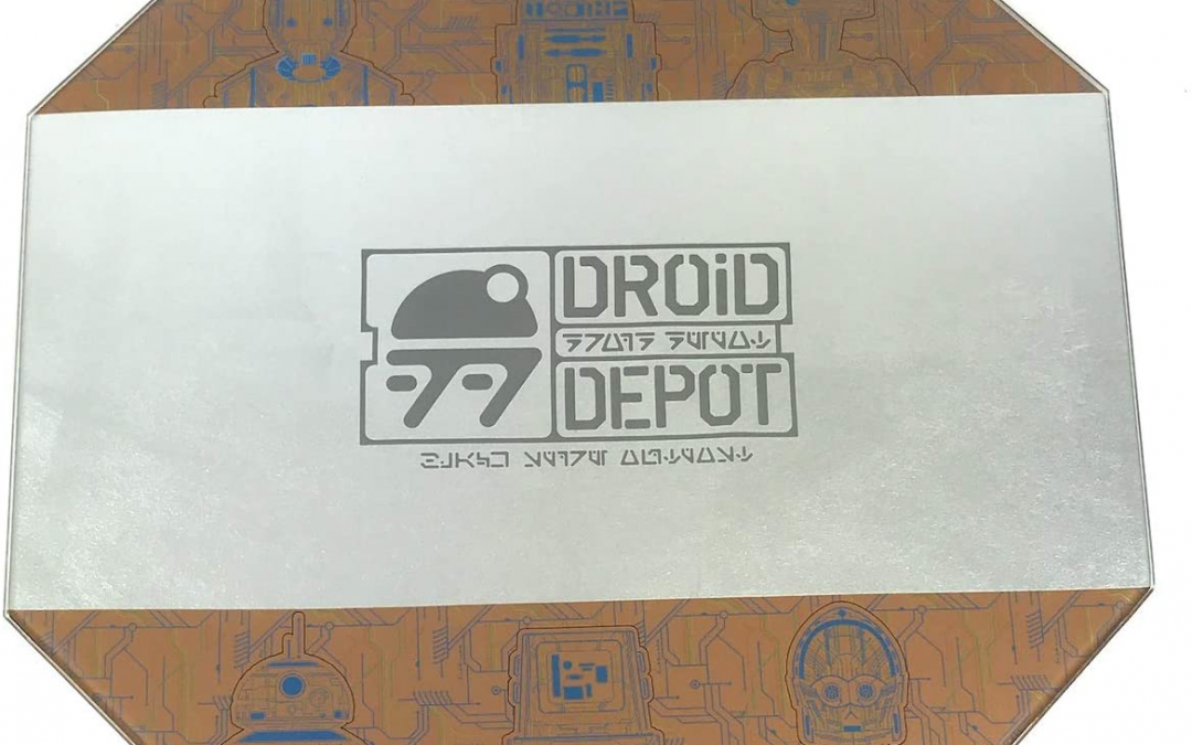 New Galaxy's Edge Droid Depot Cutting Board Glass Tray available!