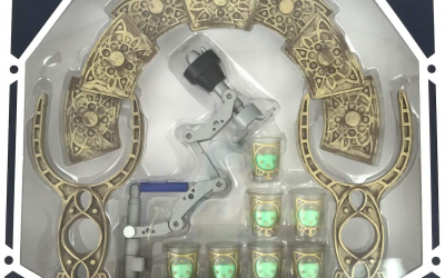 New Galaxy's Edge Droid Depot R-Series Serving Tray Set available!