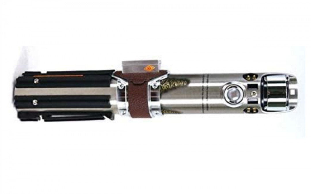 New Galaxy's Edge Rey/Reforged Skywalker Legacy Lightsaber available!