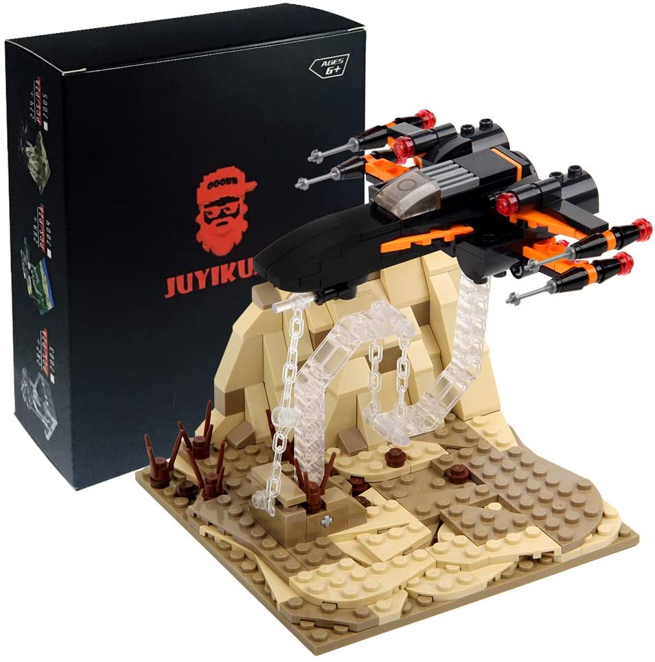 TFA Poe's Black X-Wing Tensegrity Lego Set 1