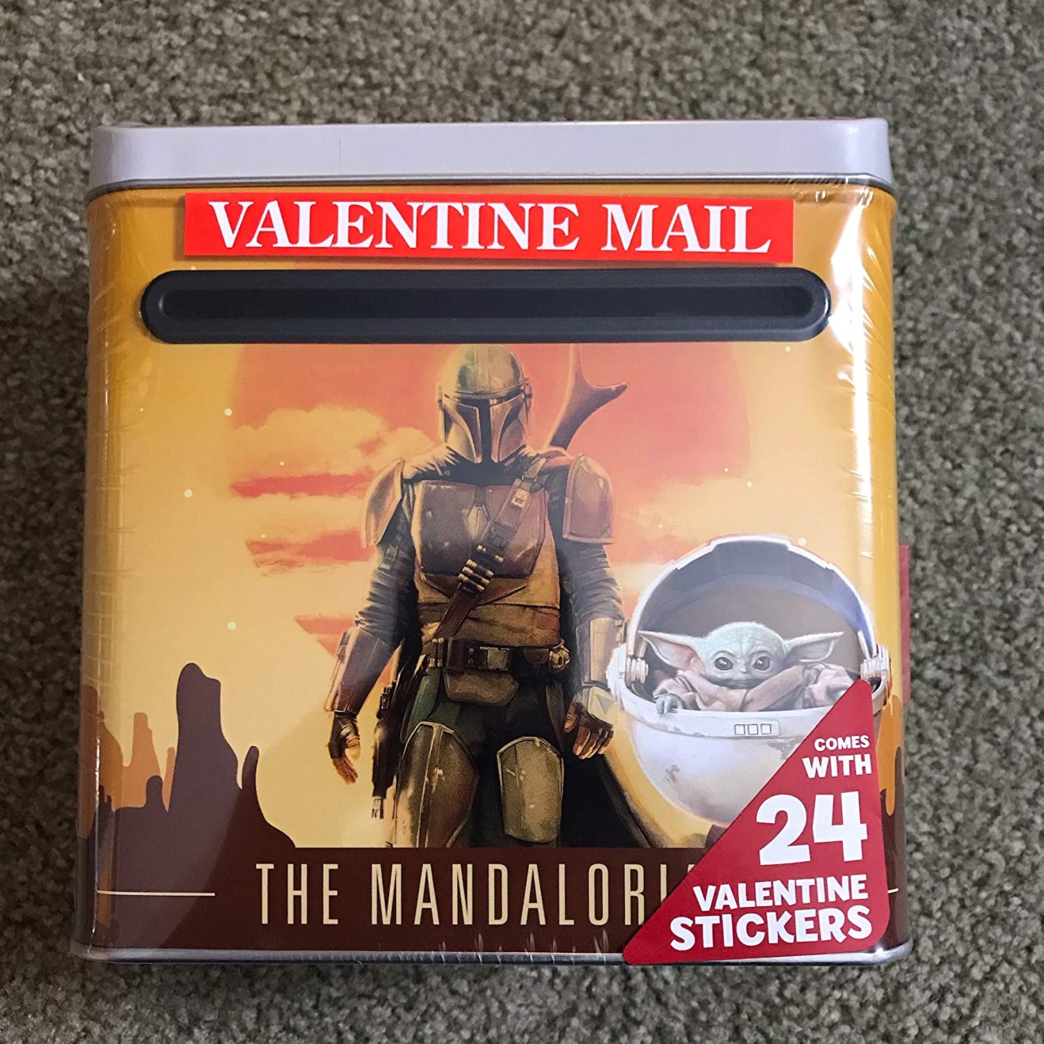 TM Valentines Day Tin Mailbox 1