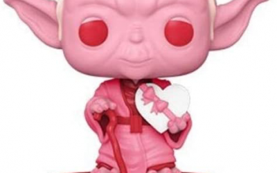 New Star Wars Yoda with Heart Valentines Funko Pop! Bobble Head Toy available!