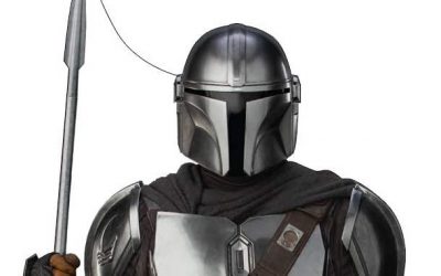 New Mando (Din Djarin) with Spear Life Size Cardboard Standee available!